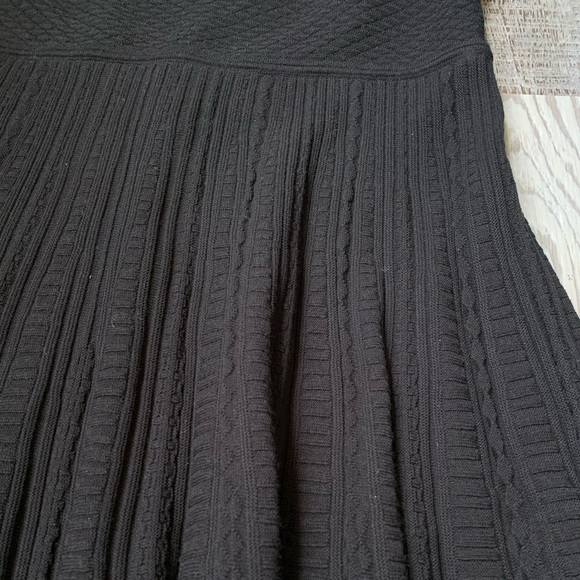 St John : black jacquard fit & flare knit dress - Picture 7 of 12